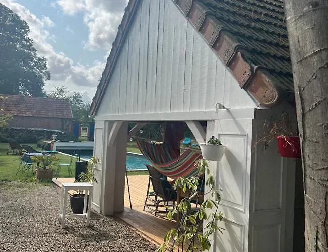 Séjour chez l'habitant Les Du Dr Papertian Saint-Clair-sur-l'Elle